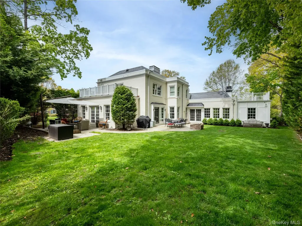 140 Remington Road Manhasset NY 11030