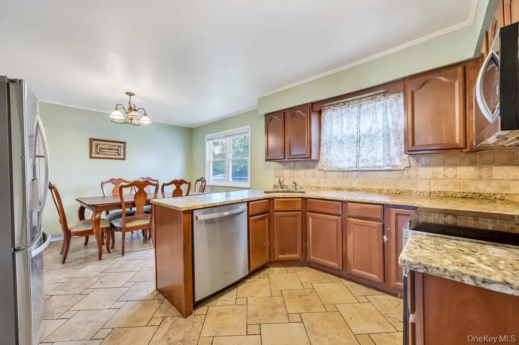 25 Gould Road Centereach NY 11720