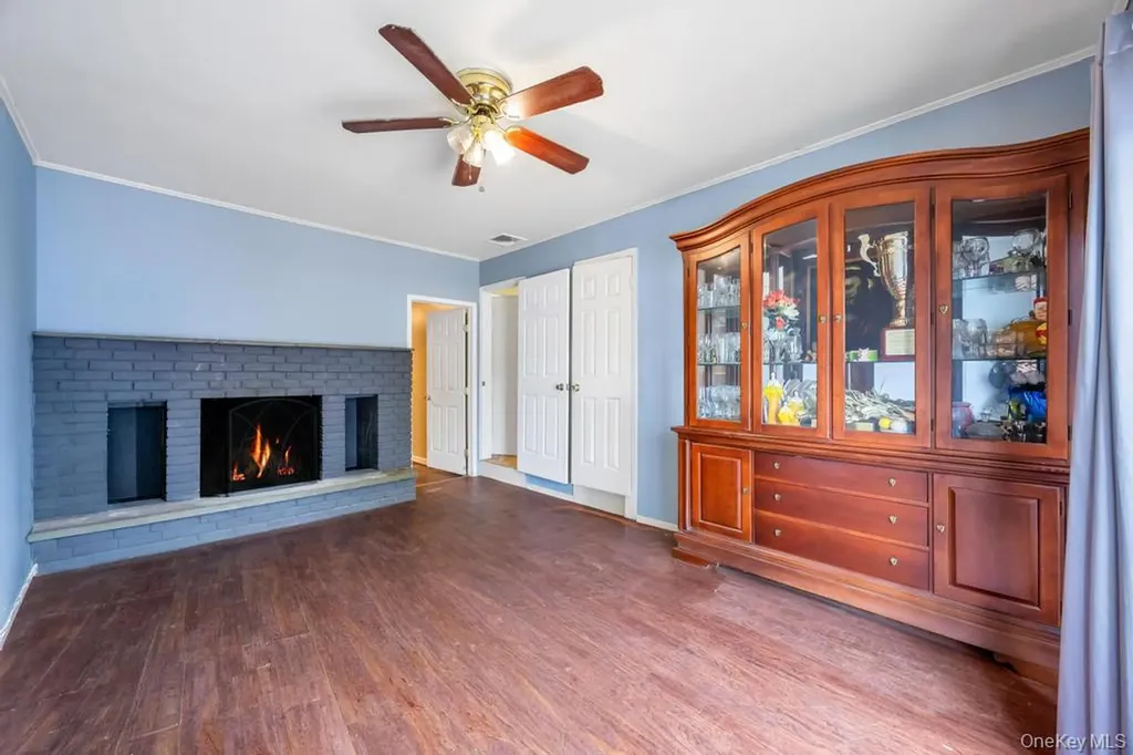 25 Gould Road Centereach NY 11720