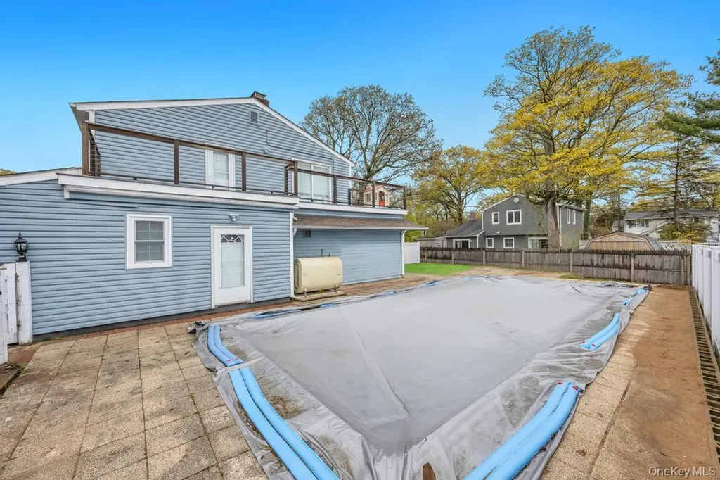 25 Gould Road Centereach NY 11720