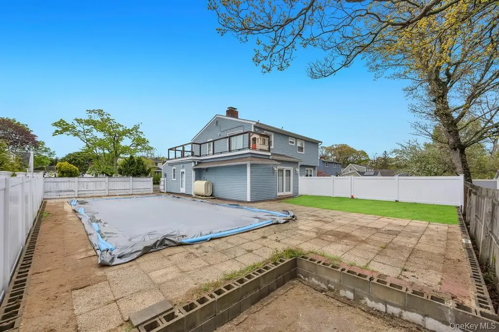 25 Gould Road Centereach NY 11720
