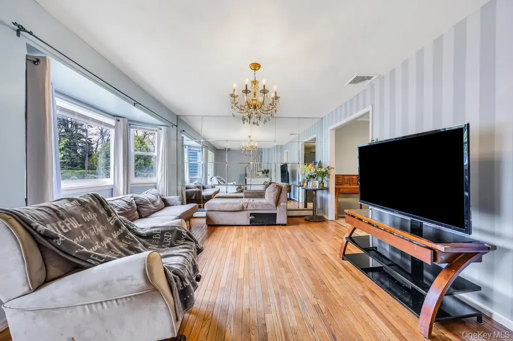 25 Gould Road Centereach NY 11720