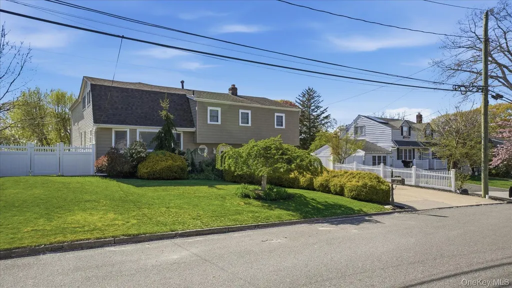 20 Camp Drive Selden NY 11784