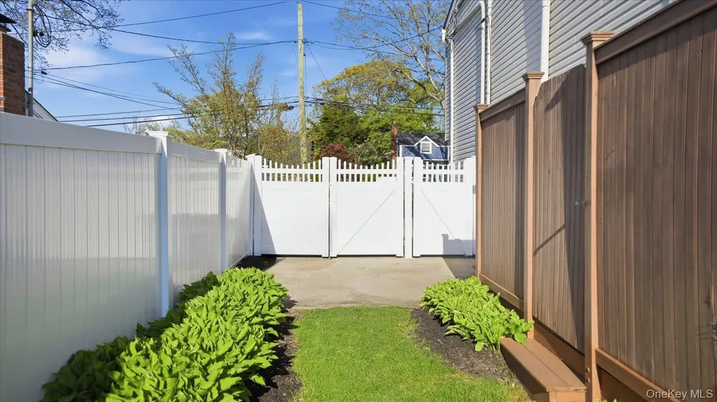 20 Camp Drive Selden NY 11784
