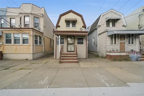 6661 74TH Street Middle Village NY 11379