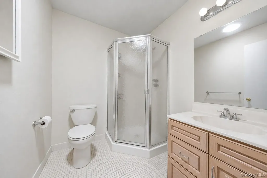 938 Skyline Drive Coram NY 11727