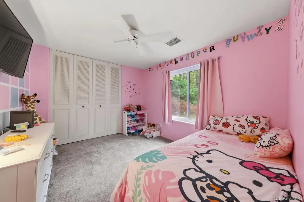 938 Skyline Drive Coram NY 11727