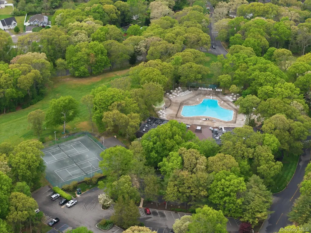 938 Skyline Drive Coram NY 11727