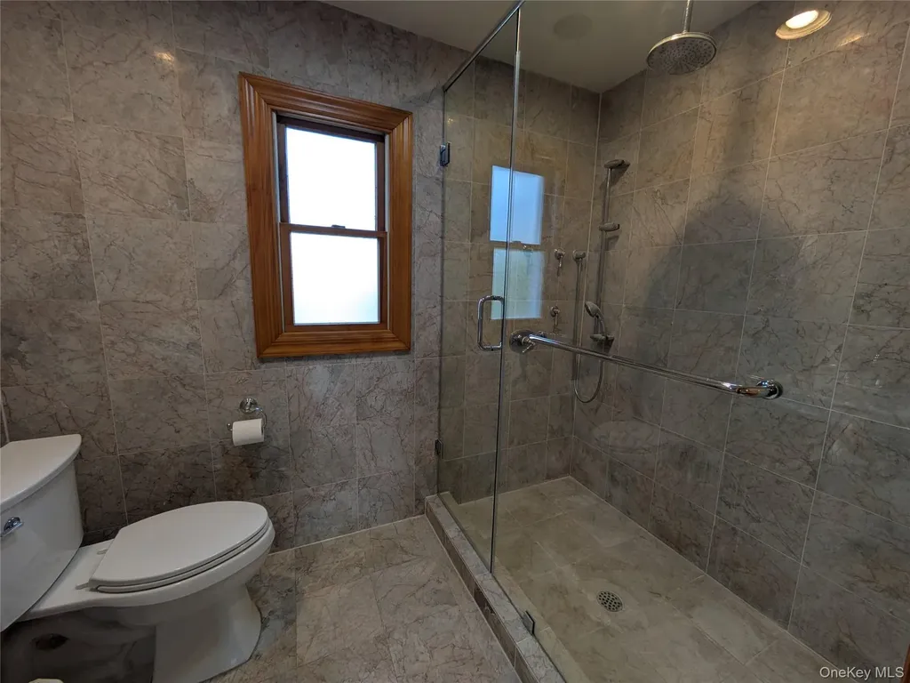 6921 182nd Street Fresh Meadows NY 11365