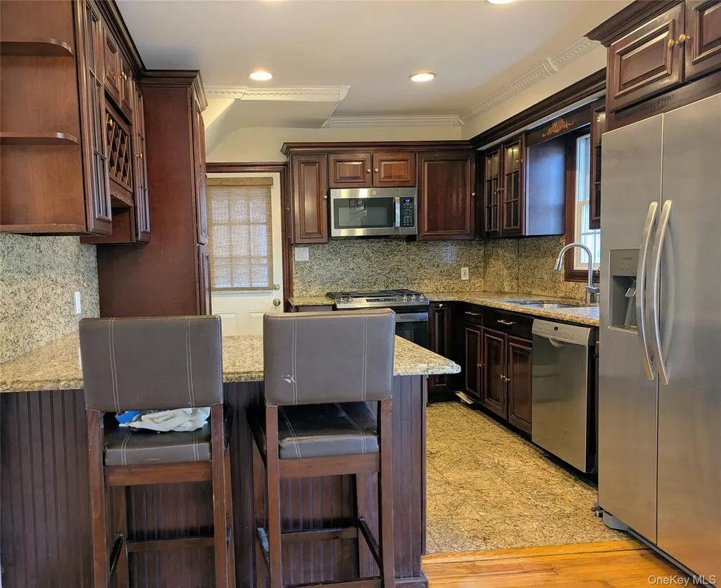 6921 182nd Street Fresh Meadows NY 11365