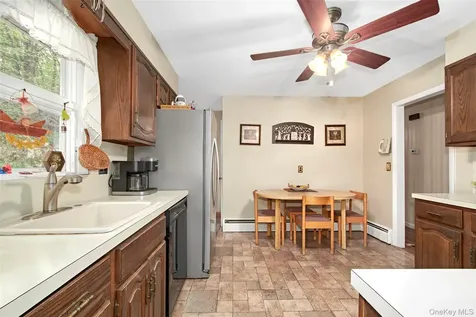 100 Lakeview Avenue Valhalla NY 10595