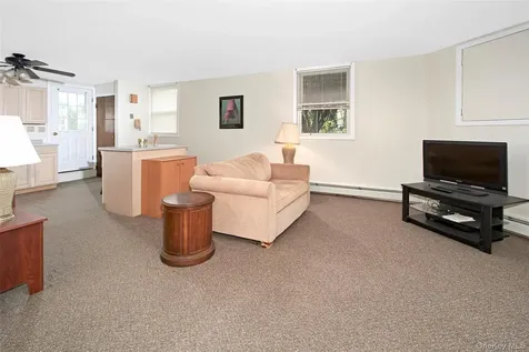 100 Lakeview Avenue Valhalla NY 10595