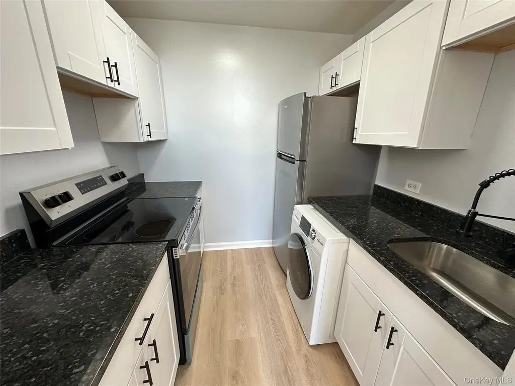 3307 Villa At The Woods Peekskill NY 10566
