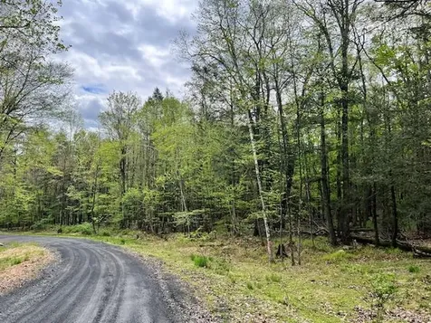 801 Oakwood Circle Kingston NY 12401