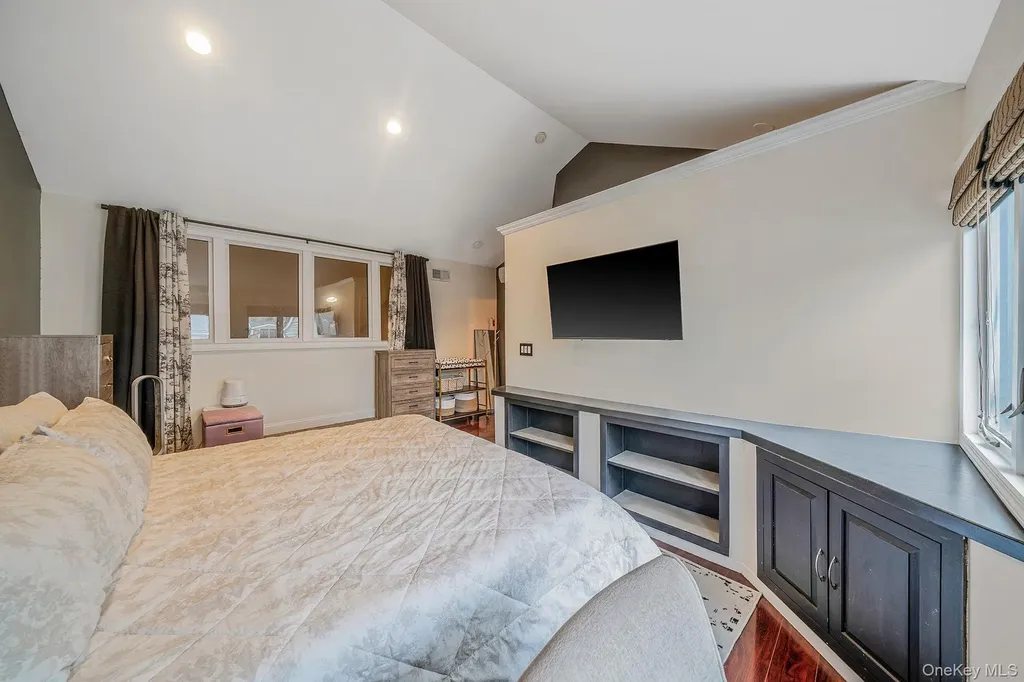 35 Jeremy Circle Nesconset NY 11767