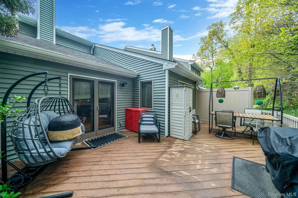 35 Jeremy Circle Nesconset NY 11767