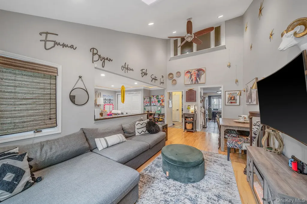 35 Jeremy Circle Nesconset NY 11767