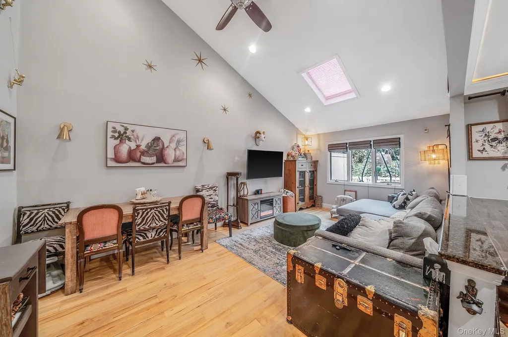 35 Jeremy Circle Nesconset NY 11767
