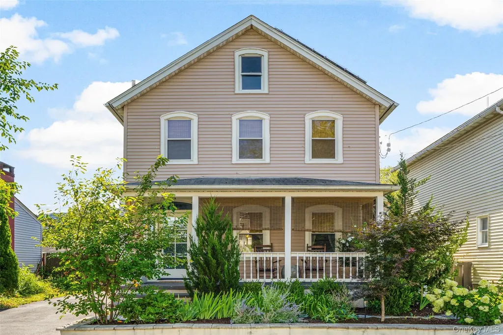 45 N Chestnut Street Beacon NY 12508