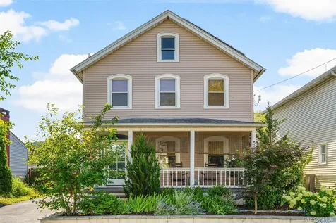45 N Chestnut Street Beacon NY 12508