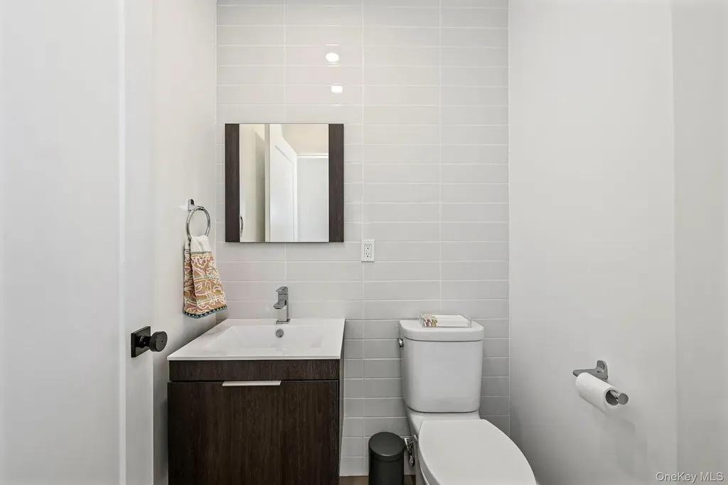 7 Merestone Terrace Bronxville NY 10708