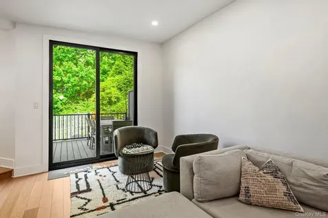 7 Merestone Terrace Bronxville NY 10708