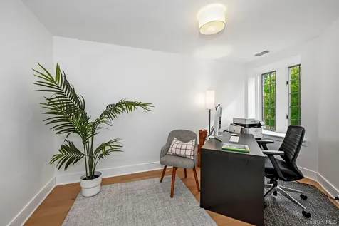 7 Merestone Terrace Bronxville NY 10708