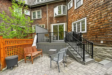 7 Merestone Terrace Bronxville NY 10708