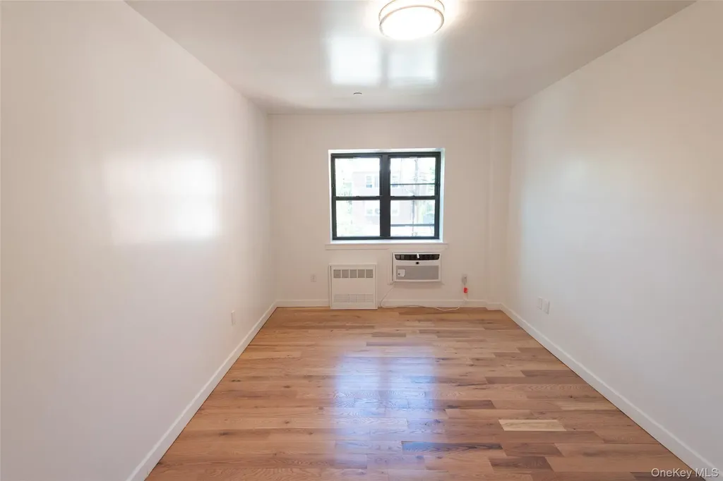 671 Bronx River Road Yonkers NY 10704