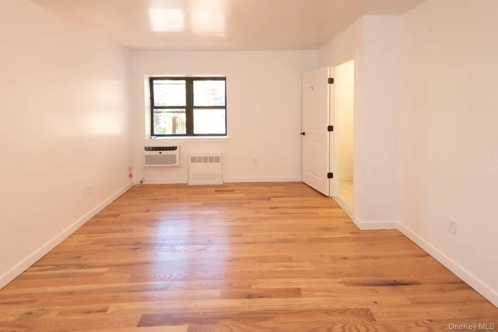 671 Bronx River Road Yonkers NY 10704