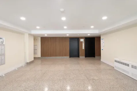 671 Bronx River Road Yonkers NY 10704