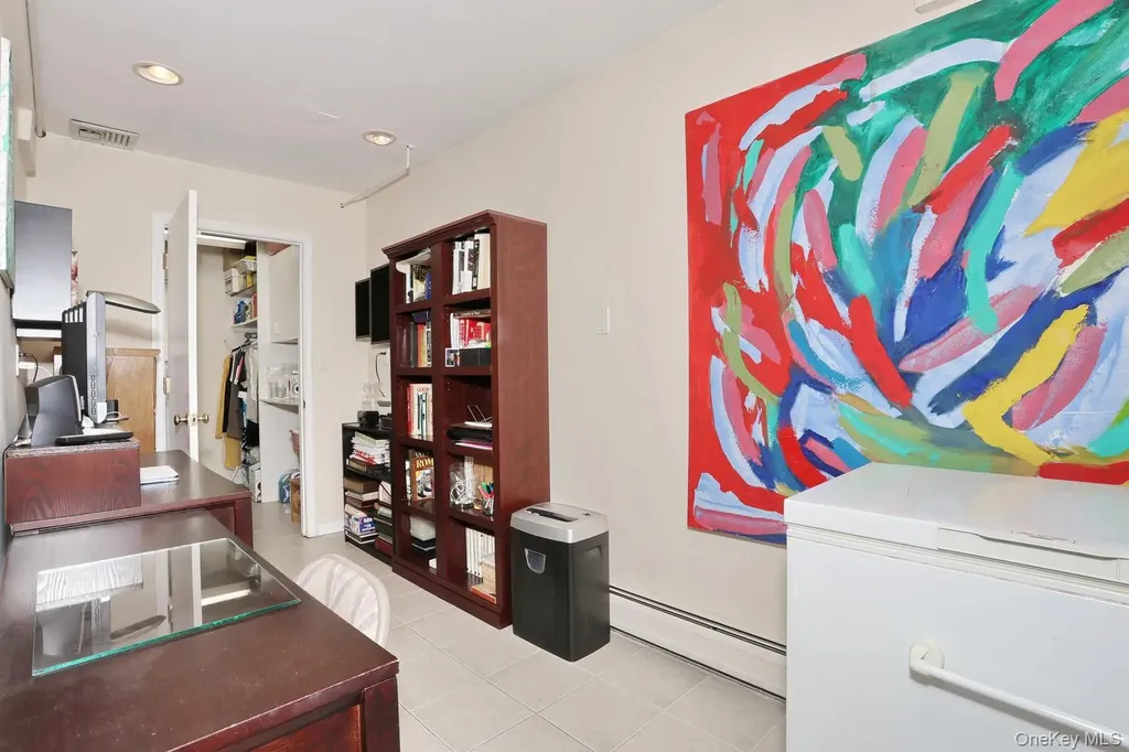 8 Medford Place Nanuet NY 10954