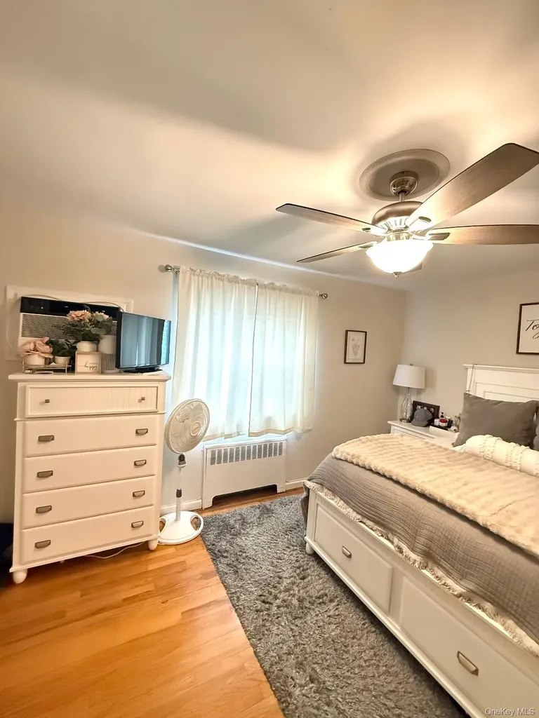200-10 17th Avenue Whitestone NY 11360