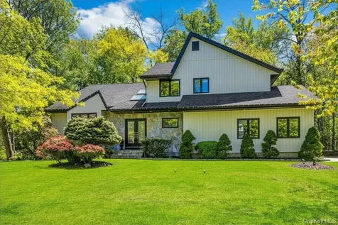 4 Spencer Court Orangeburg NY 10962