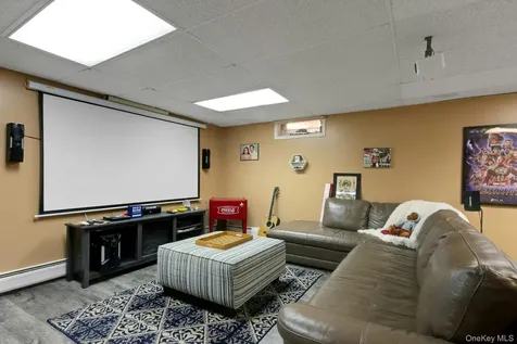 4 Spencer Court Orangeburg NY 10962