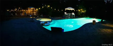 4 Spencer Court Orangeburg NY 10962