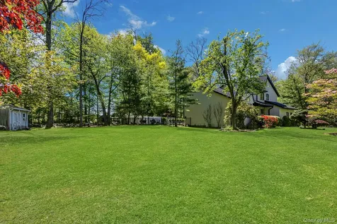 4 Spencer Court Orangeburg NY 10962