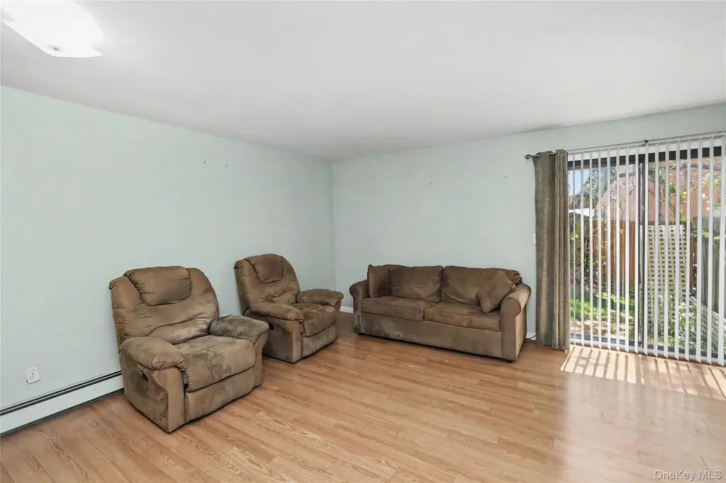 2410 Farmers Avenue Bellmore NY 11710
