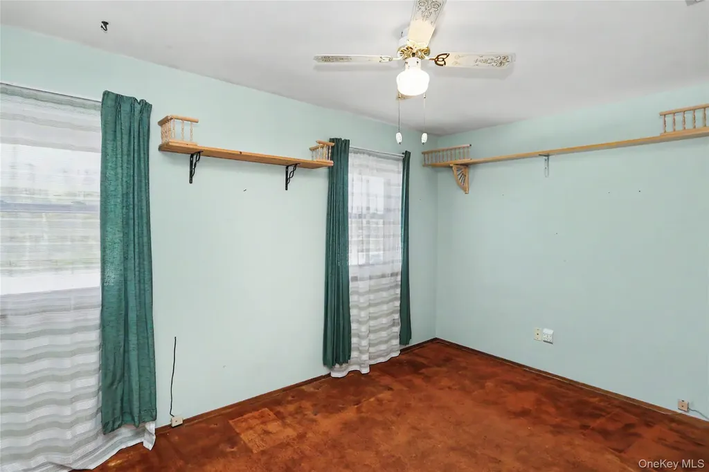 2410 Farmers Avenue Bellmore NY 11710