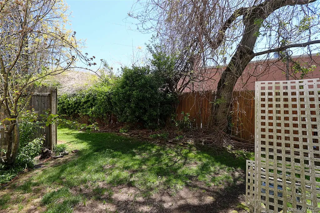 2410 Farmers Avenue Bellmore NY 11710