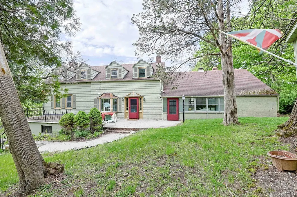 82 Lower Road Westtown NY 10998