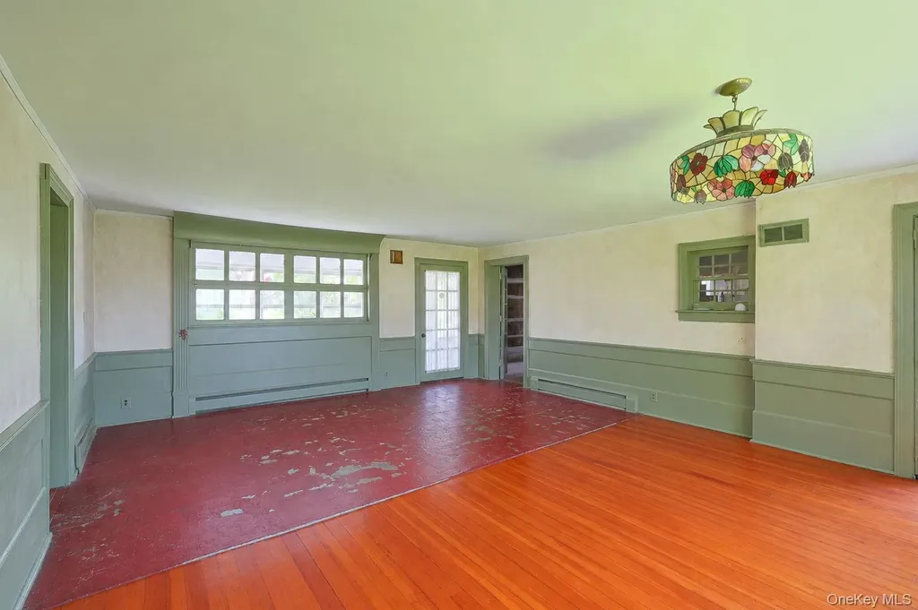 82 Lower Road Westtown NY 10998