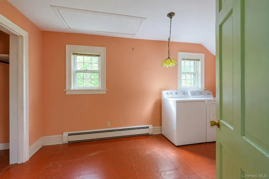 82 Lower Road Westtown NY 10998