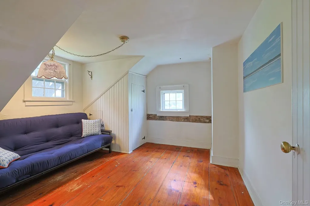 82 Lower Road Westtown NY 10998