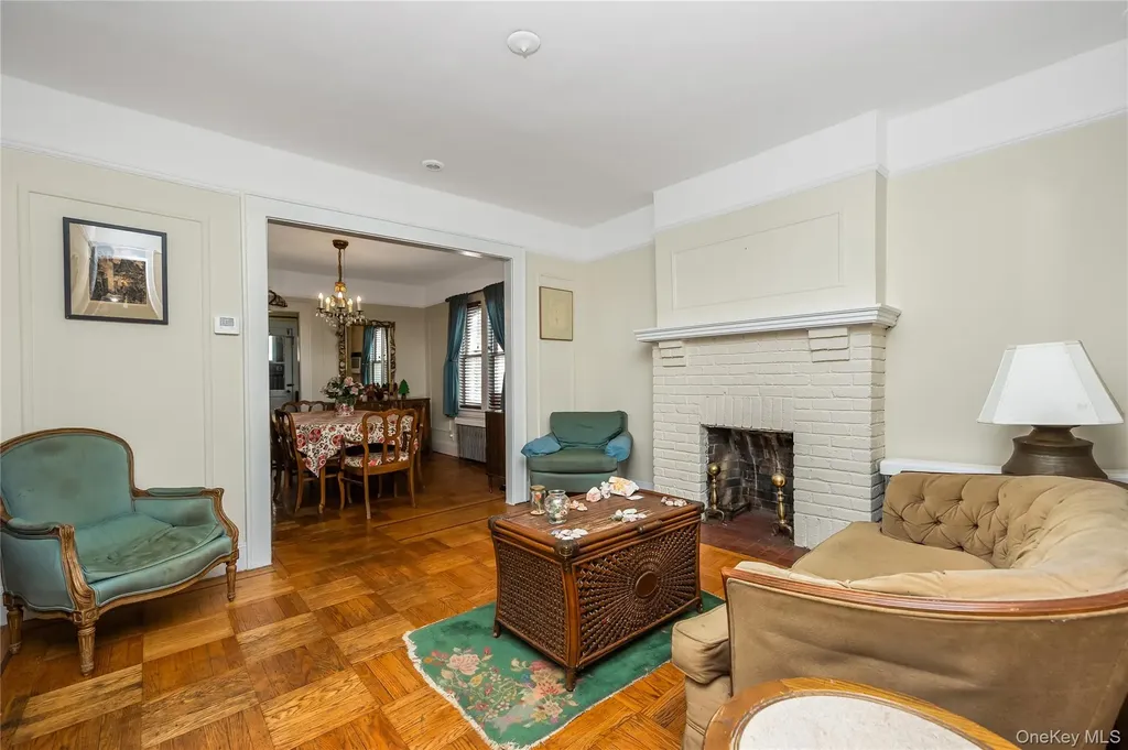 4522 Wilder Avenue Bronx NY 10466