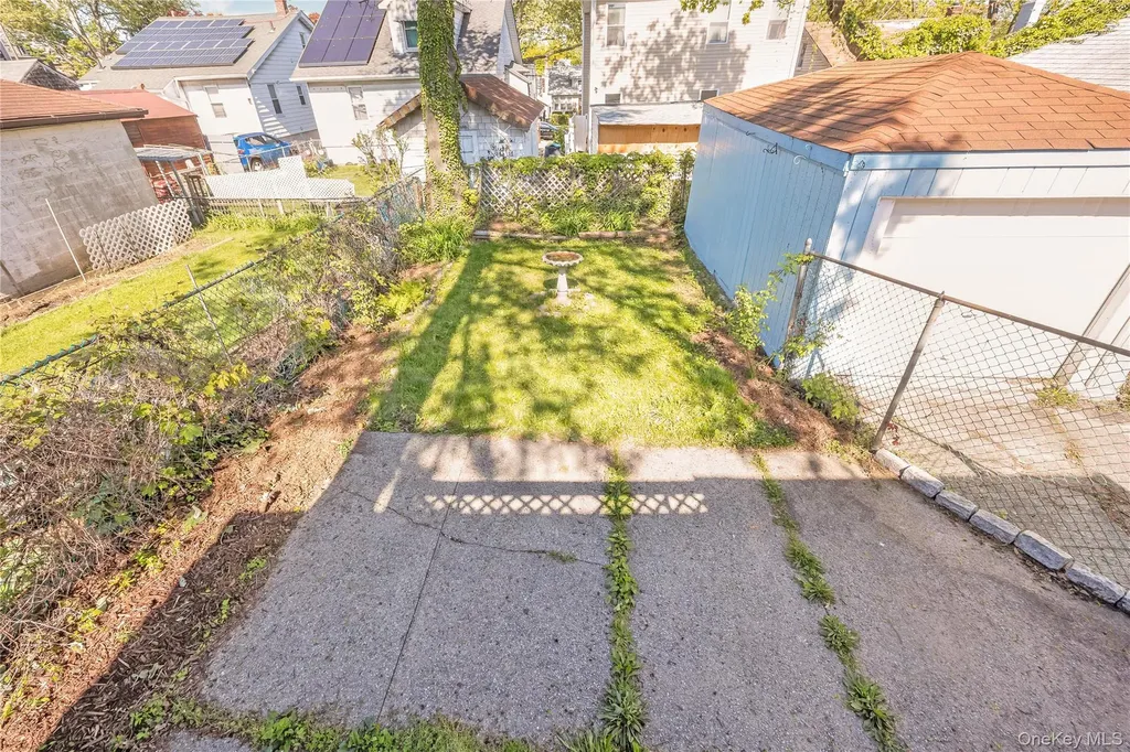 4522 Wilder Avenue Bronx NY 10466