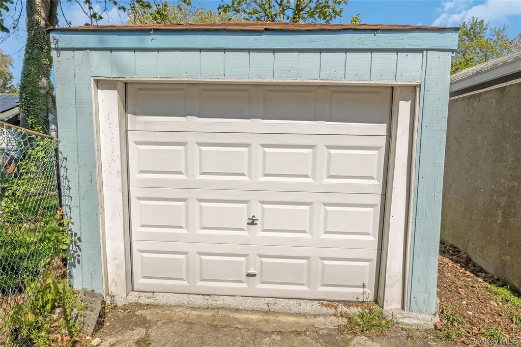 4522 Wilder Avenue Bronx NY 10466