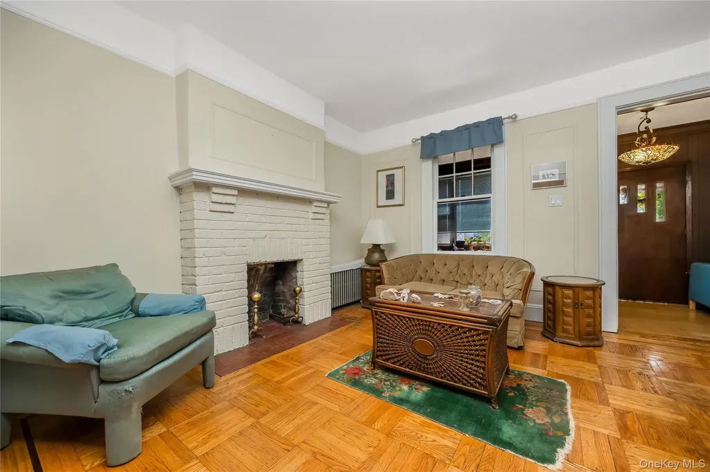 4522 Wilder Avenue Bronx NY 10466
