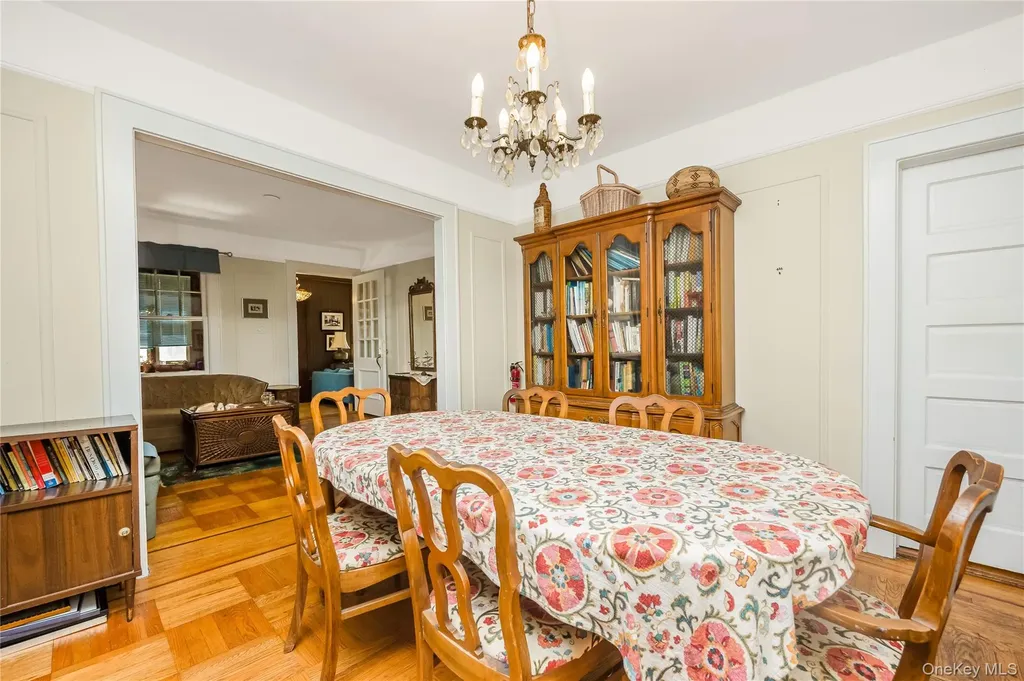 4522 Wilder Avenue Bronx NY 10466