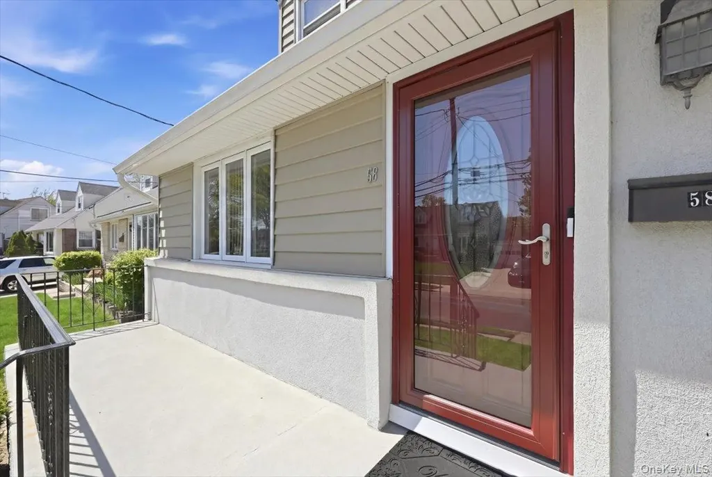 58 Lyon Street Valley Stream NY 11580